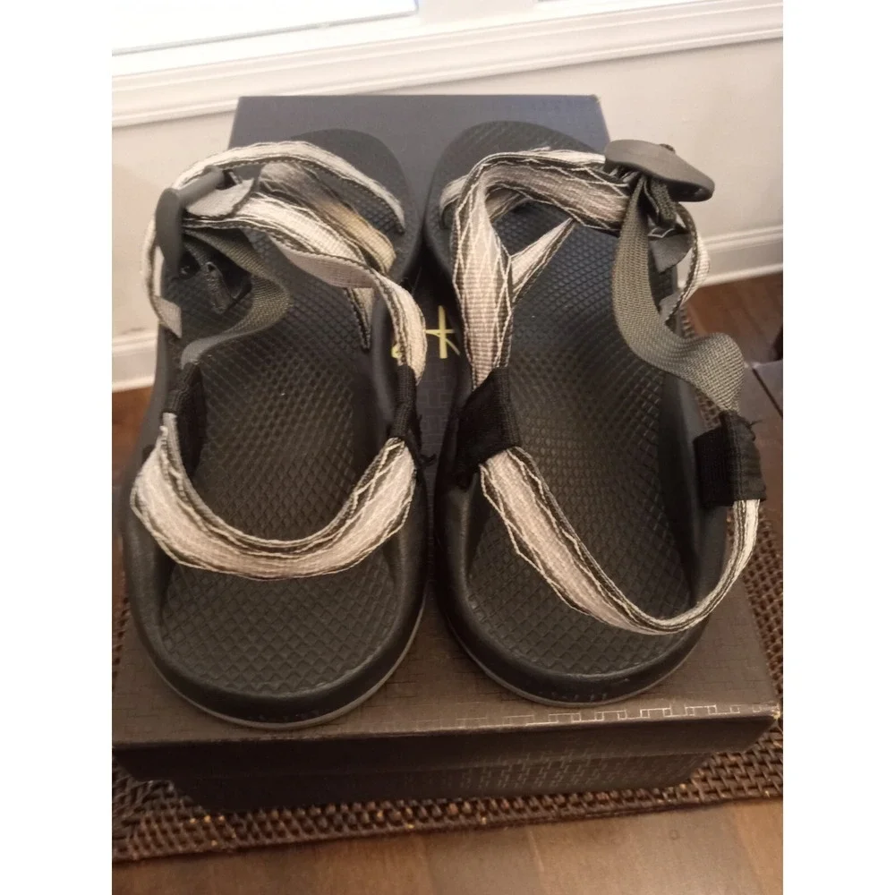 Chaco Womens Prism Gray Hiking Strappy Beach Sandals Shoes Size 11